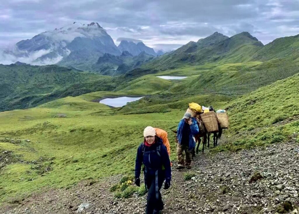 trekking in Tibet