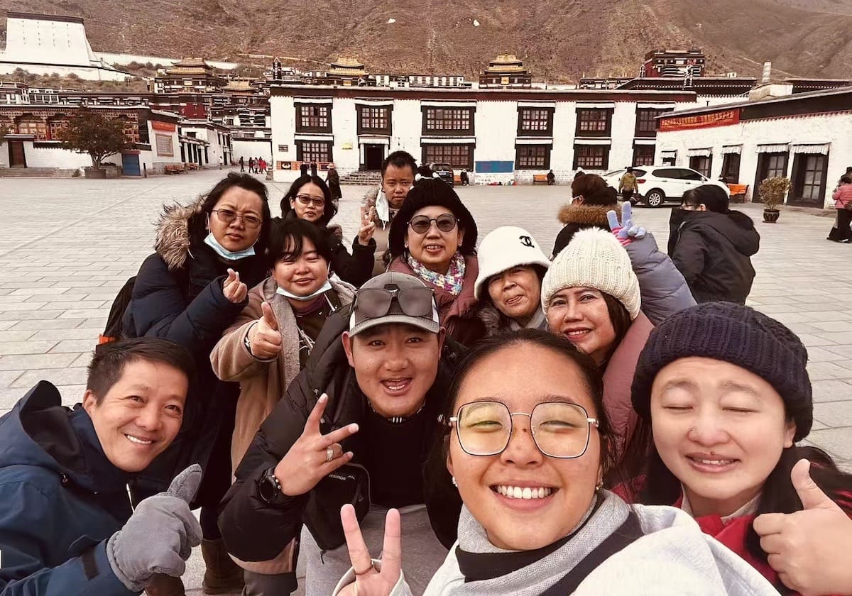 Tibet group tour in Shigatse